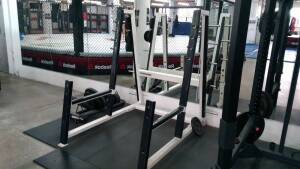 *PAS SITUE A MASCOUCHE* ATLANTIS Weight Lifting Station